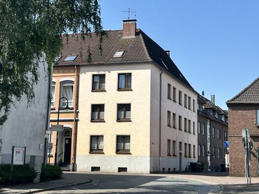 Mehrfamilienhaus zum Kauf nur mit Wohnberechtigungsschein als Kapitalanlage geeignet 130.000 € 9 Zimmer 292,2 m² 118 m² Grundstück Isselburg 46419