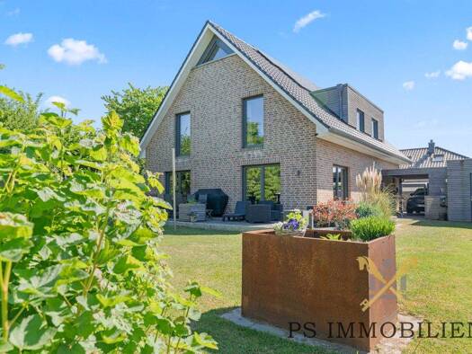 Einfamilienhaus zum Kauf 769.000 € 7 Zimmer 200 m² 734 m² Grundstück Bad Segeberg 23795