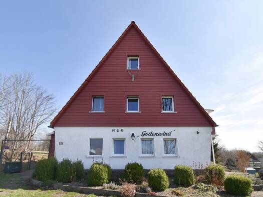 Doppelhaushälfte zum Kauf 165.000 € 6 Zimmer 123 m² 2.225 m² Grundstück Hohegeiß Braunlage 38700