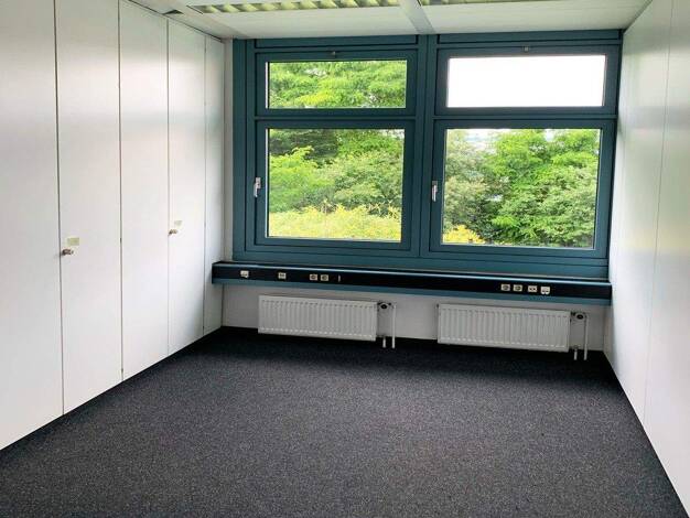 Bürofläche zur Miete 6,50 € 23,4 m² Bürofläche teilbar ab 23,4 m² Industriestraße 13 Alzenau 63755