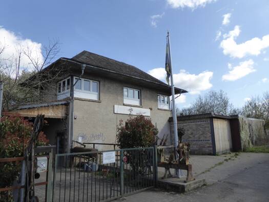 Einfamilienhaus zum Kauf 285.000 € 4 Zimmer 100 m² 1.400 m² Grundstück Gensingen 55457