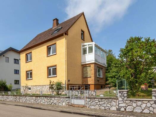 Einfamilienhaus zum Kauf 295.000 € 7 Zimmer 151,1 m² 590 m² Grundstück Kettenbach Aarbergen / Kettenbach 65326