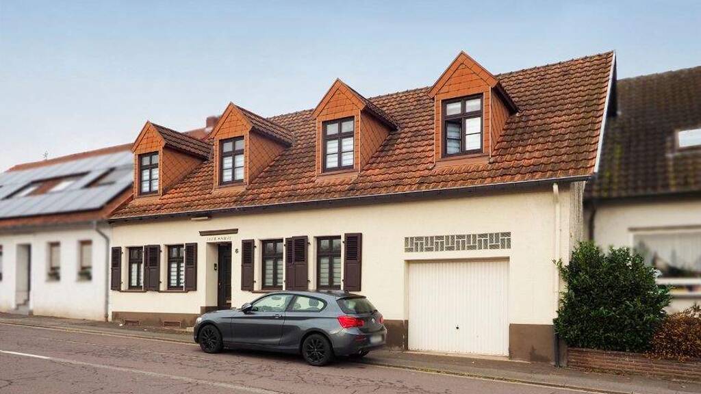 Einfamilienhaus zum Kauf 249.000 € 7 Zimmer 177 m² Bliesmengen-Bolchen Mandelbachtal 66399