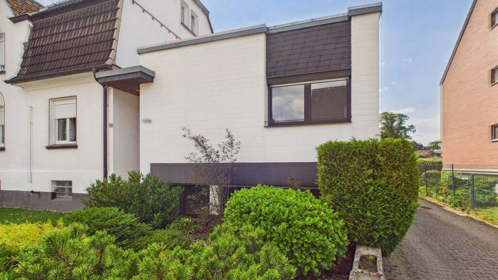 Einfamilienhaus zum Kauf 399.000 € 5 Zimmer 139 m² 505,6 m² Grundstück Am Schraffenberg 14a Leichlingen 42799