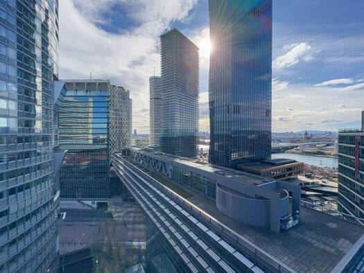 Wohnung zur Miete - Erstbezug 967 € 2 Zimmer 44,5 m² 14. Geschoss Wien 1220