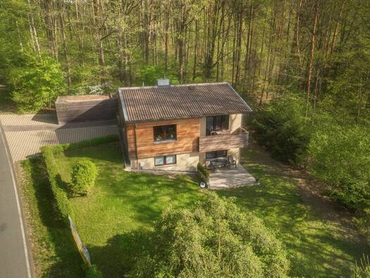 Einfamilienhaus zur Miete 1.380 € 4 Zimmer 113 m² 640 m² Grundstück frei ab 01.10.2025 Frohnlach Ebersdorf 96237