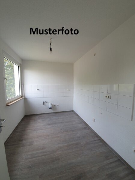 Wohnung zur Miete 651 € 3,5 Zimmer 76,5 m²<br/>Wohnfläche 3.<br/>Geschoss 22.02.2025<br/>Verfügbarkeit Kaulbachstr. 3 Weitmar - Mitte Bochum 44795