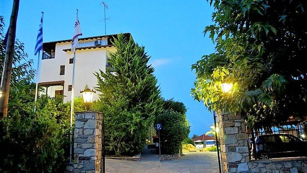 Hotel zum Kauf 2.750.000 € 2.700 m² Grundstück Chalkidiki