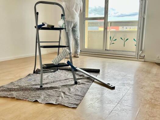 Wohnung zur Miete 461 € 3 Zimmer 76,9 m² 4. Geschoss Olvenstedter Straße 35 Stadtfeld Ost Magdeburg 39108