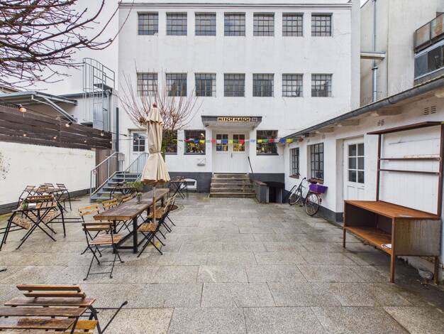 Laden zur Miete 1.500 € Hohle Gasse 1a Husum 25813