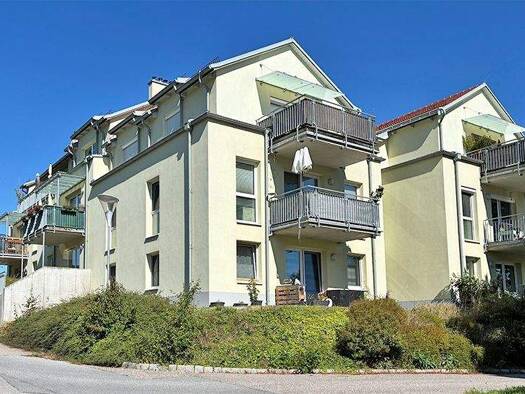 Wohnung zur Miete 640 € 56,7 m² Falkenstein 211/7 Falkenstein 2162