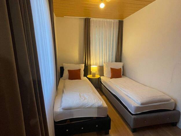 Wohnung zur Miete Wohnen auf Zeit 1.950 € 4 Zimmer 83 m² frei ab 01.06.2026 Kreuz Bayreuth 95445