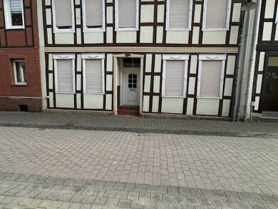 Reihenmittelhaus zum Kauf 40.000 € 8 Zimmer 130 m² 700 m² Grundstück Beesewege Bismark (Altmark) 39628