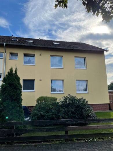 Wohnung zur Miete 500 € 3 Zimmer 69,2 m² Dachgeschoss, 2. Geschoss frei ab 01.08.2025 Weizenweg 6 Gifhorn Gifhorn 38518
