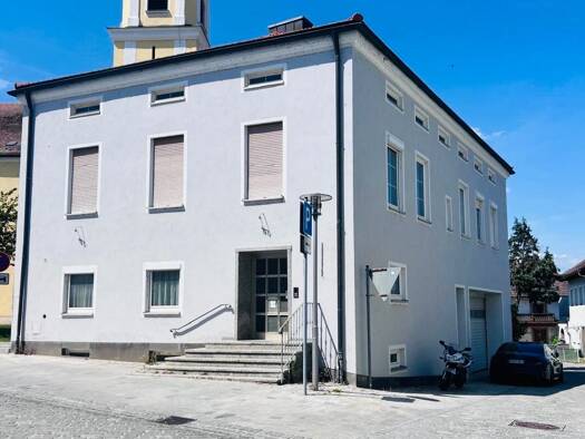 Mehrfamilienhaus zum Kauf provisionsfrei 450.000 € 10 Zimmer 450 m² 1 m² Grundstück Eichendorf 94428