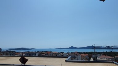 Villa zum Kauf 1.150.000 € 7 Zimmer 366 m² 541 m² Grundstück Vodice 22211