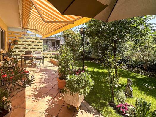 Doppelhaushälfte zum Kauf 839.000 € 5 Zimmer 137,5 m² 291,3 m² Grundstück Siegertsbrunn Höhenkirchen-Siegertsbrunn 85635