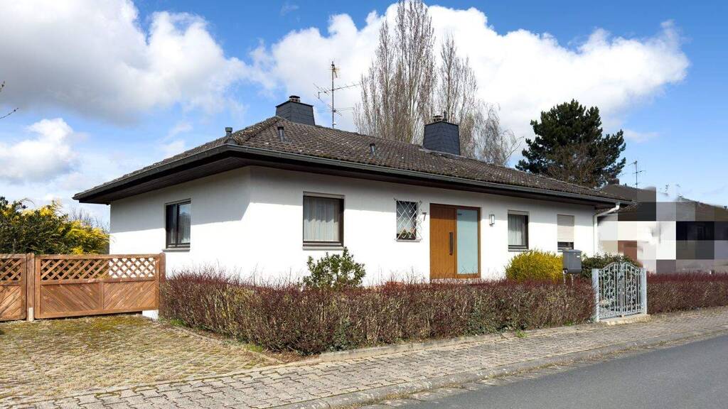 Bungalow zum Kauf 398.000 € 5 Zimmer 117 m² 898 m² Grundstück frei ab sofort Kirberg Hünfelden 65597