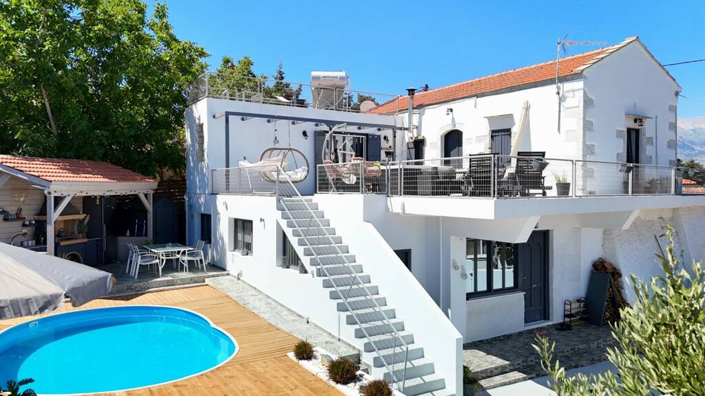 Haus zum Kauf 500.000 € 5 Zimmer 197 m² 326 m² Grundstück Xirosterni 73008