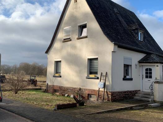 Bauernhaus zum Kauf provisionsfrei 250.000 € 4 Zimmer 120 m² 10.000 m² Grundstück Bengel 54538