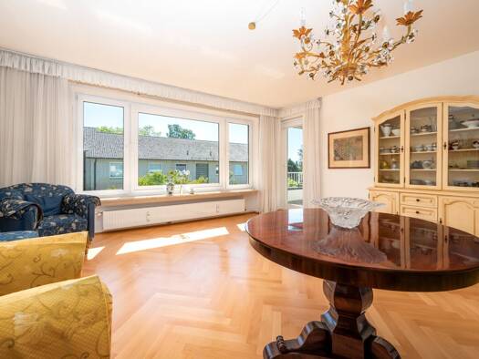 Wohnung zum Kauf 385.000 € 3 Zimmer 79 m² Sasel Hamburg 22395