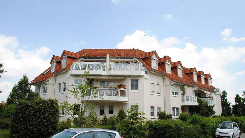 Wohnung zur Miete 1.037 € 3 Zimmer 79,8 m² 2. Geschoss frei ab 01.06.2026 Schwalbenbogen 12 Markkleeberg 04416