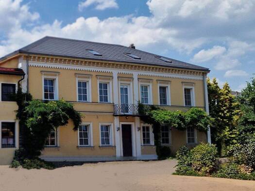 Villa zum Kauf 685.000 € 13 Zimmer 344 m² 580 m² Grundstück Manching 85077