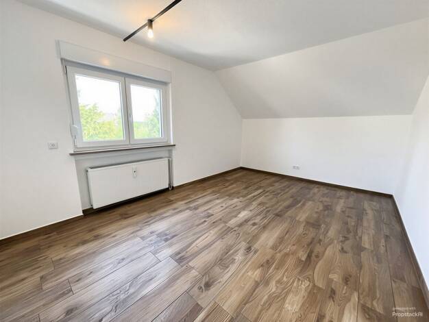 Wohnung zur Miete 690 € 3 Zimmer 88 m² Ebersdorf Ebersdorf b.Coburg 96237