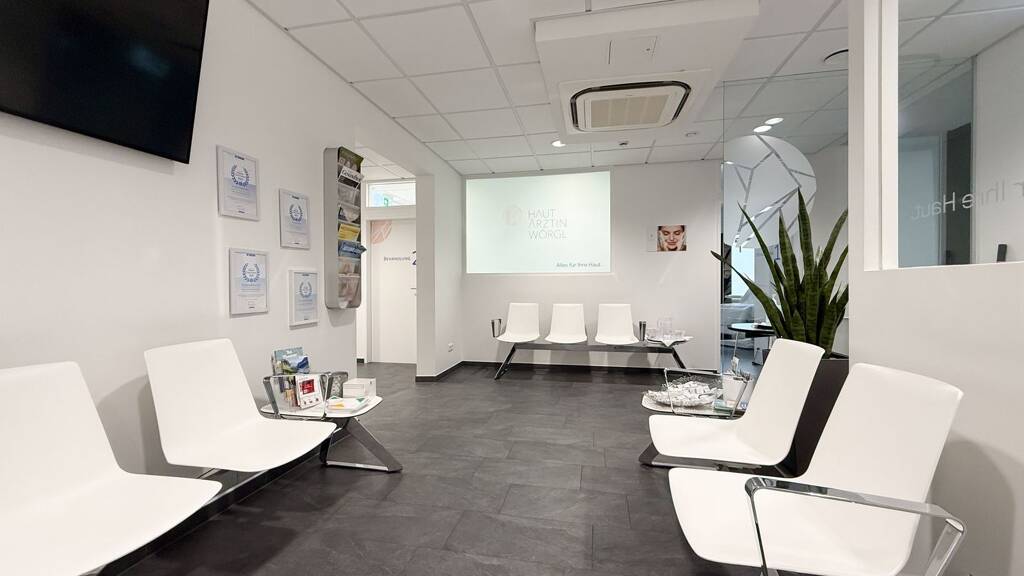 Praxis zur Miete 3.304 € 7 Zimmer 170 m² Bürofläche Wörgl 6300