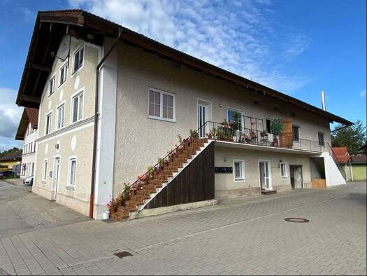 Wohnung zur Miete 1.450 € 5 Zimmer 148 m² Bad Endorf 83093