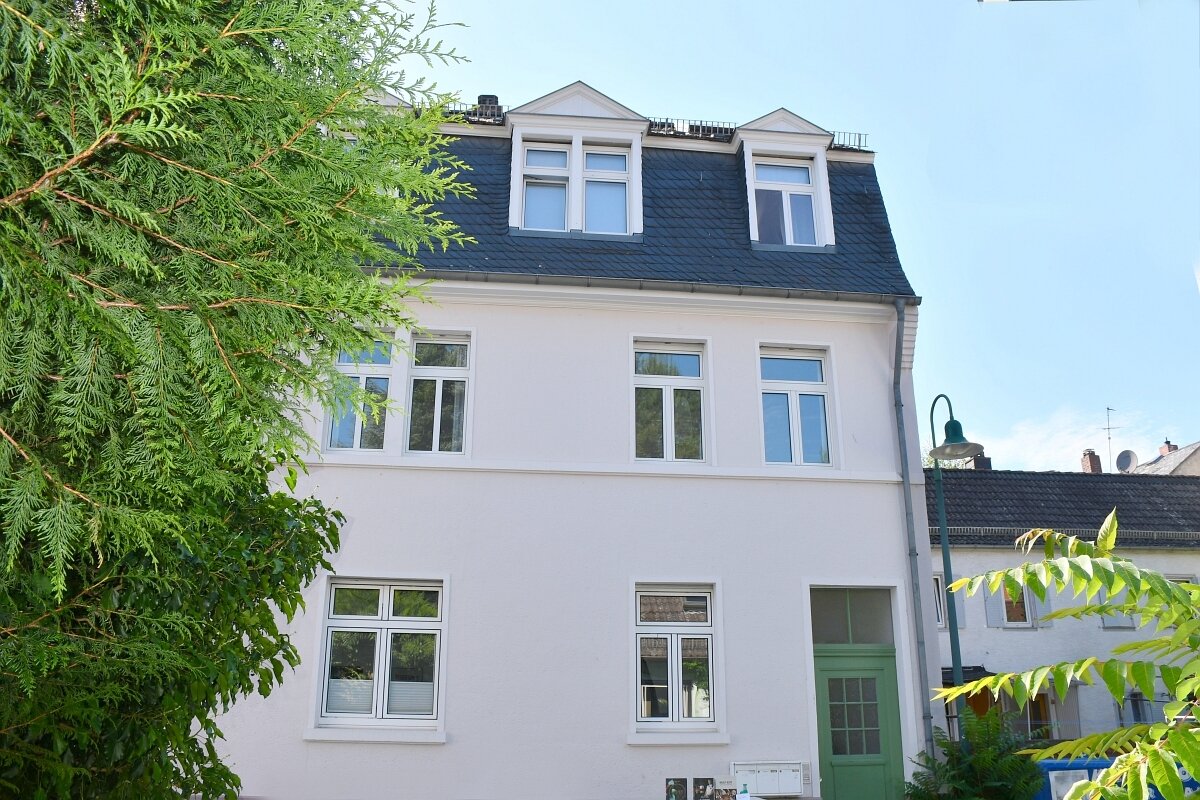 Mehrfamilienhaus zum Kauf 798.000 € 9 Zimmer 192 m²<br/>Wohnfläche 157 m²<br/>Grundstück Alt-Bessungen Darmstadt 64285