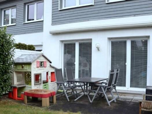 Reihenhaus zum Kauf 495.000 € 5 Zimmer 154 m² 185 m² Grundstück frei ab 01.03.2027 Pinneberg 25421