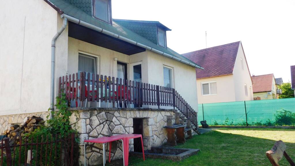 Einfamilienhaus zum Kauf 310.500 € 5 Zimmer 186 m² 580 m² Grundstück Balatonudvari 8242