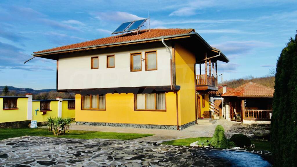 Reihenmittelhaus zum Kauf 195.000 € 5 Zimmer 200 m² Elena