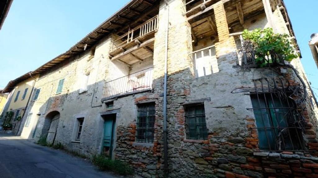 Rustico zum Kauf 50.000 € 12 Zimmer 200 m² 200 m² Grundstück Mioglia 17040