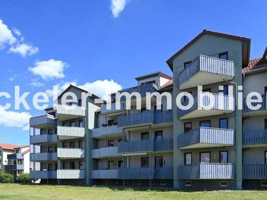 Wohnung zur Miete 410 € 2 Zimmer 57,6 m² 3. Geschoss frei ab 01.03.2026 Naumburg 06618