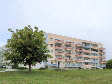 Wohnung zur Miete 417 € 3 Zimmer 69,6 m² 5. Geschoss frei ab sofort Goethestraße 12 Kirchberg Kirchberg 08107
