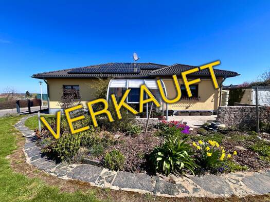 Einfamilienhaus zum Kauf 449.000 € 4 Zimmer 136,6 m² 1.230 m² Grundstück frei ab 01.12.2026 Oberplanitz Zwickau 08064