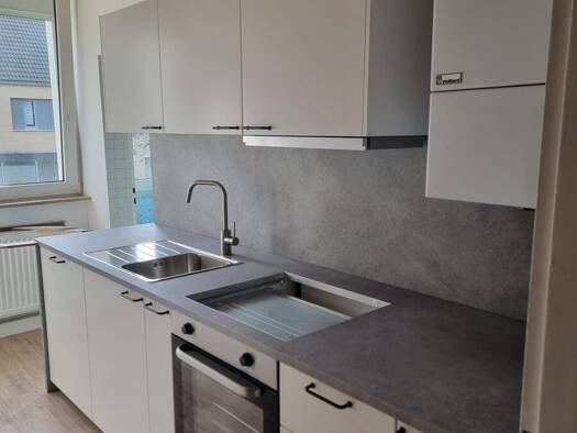 Wohnung zur Miete 710 € 3 Zimmer 52 m² Linn Krefeld 47809