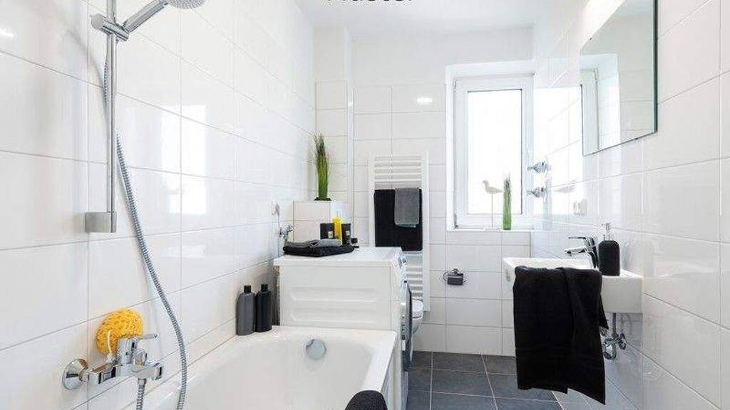 Wohnung zur Miete 773 € 3 Zimmer 77,3 m² 1. Geschoss frei ab 10.04.2026 Triftstr. 12 b Eberswalde 16225