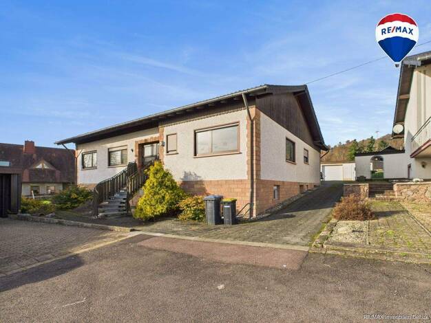 Einfamilienhaus zum Kauf 249.000 € 7 Zimmer 239 m² 1.078 m² Grundstück Wadrill Wadern / Wadrill 66687