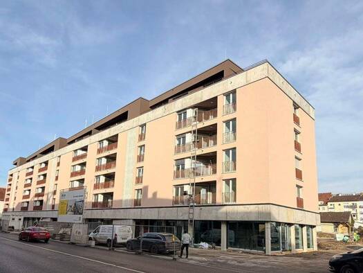 Wohnung zur Miete - Erstbezug 1.300 € 3 Zimmer 93,2 m² 1. Geschoss frei ab 01.05.2026 Hauptstraße 4-8 Singen 78224