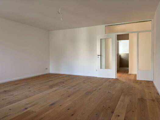 Wohnung zur Miete 1.513 € 2,5 Zimmer 77,6 m² Geschoss 2/3 frei ab sofort Zehlendorf Steglitz-Zehlendorf 14167