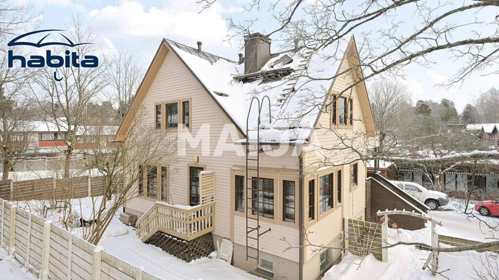 Einfamilienhaus zum Kauf 495.000 € 4 Zimmer 140 m² 1.371 m² Grundstück Kuitinmäenkaari 16 Espoo 02210