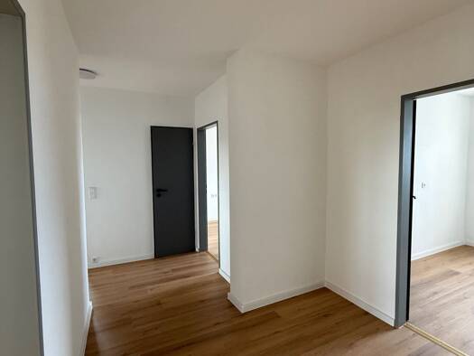 Wohnung zur Miete 985 € 3 Zimmer 78 m² Geschoss 4/5 frei ab sofort Seebachmarter 6 Hallstadt Hallstadt 96103