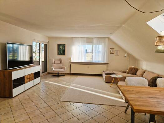 WG-Zimmer zur Miete 1.530 € 4 Zimmer 89 m² frei ab sofort Lobenrot Aichwald 73773