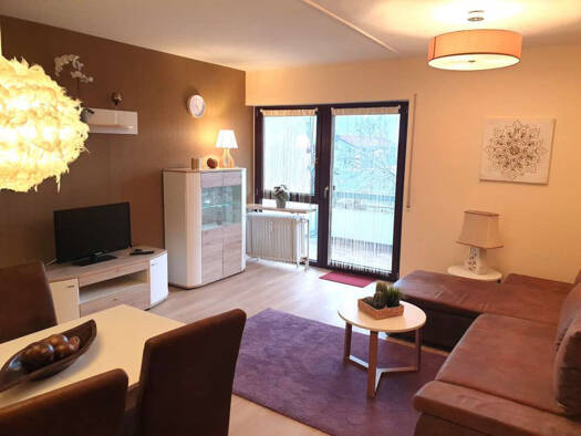 Wohnung zur Miete 900 € 2 Zimmer 50 m² Geschoss 2/3 frei ab sofort Salzstraße 4 Perach Ainring 83404