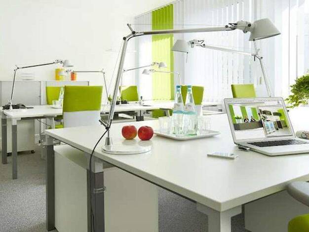 Bürofläche zur Miete provisionsfrei 30 m² Bürofläche teilbar ab 7 m² Uhlandstraße 20-25 Charlottenburg Berlin 10623