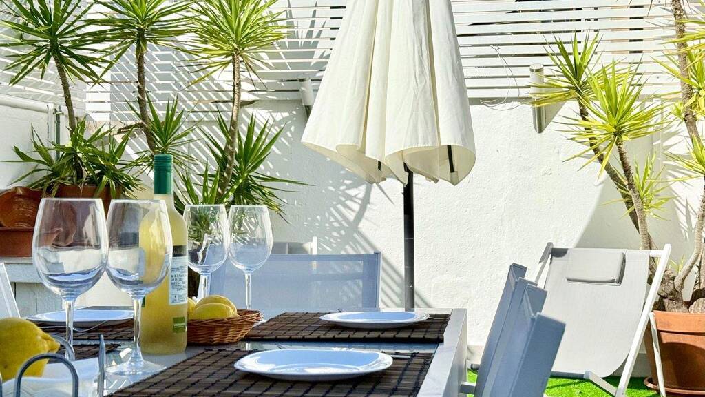 Stadthaus zur Miete provisionsfrei 1.650 € 4 Zimmer 130 m² 100 m² Grundstück Pollensa 07460