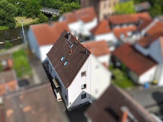 Doppelhaushälfte zum Kauf 150.000 € 6 Zimmer 82,7 m² 153 m² Grundstück Friedberg (Hessen) 61169